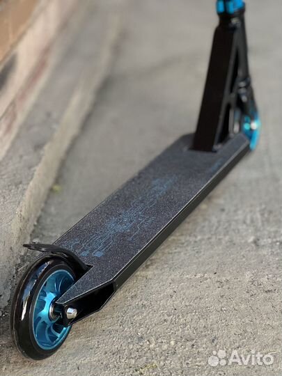 Трюковой самокат glider