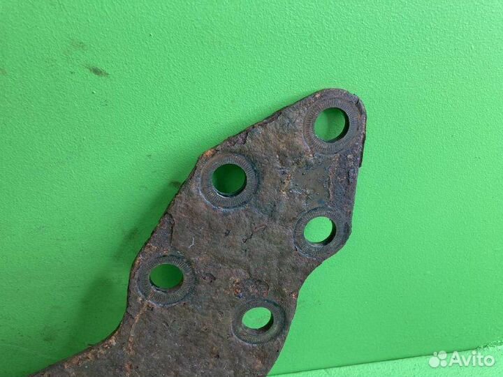 Траверса рамы mercedes-benz actros MP II