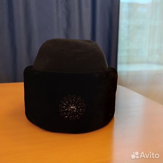 Шапка зимняя женская