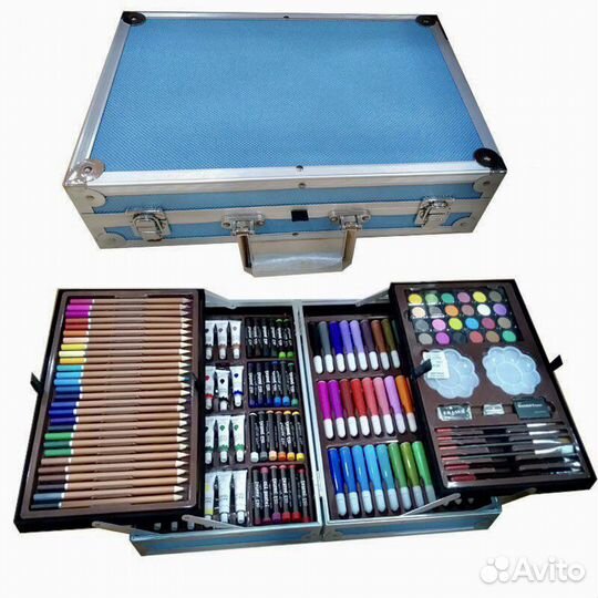 Набор художника в металическом чемодане