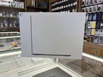 MacBook Air 13" M3 8/256гб, Space Gray