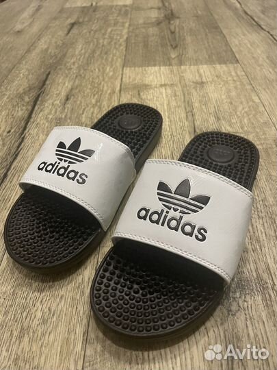 Шлепки adidas
