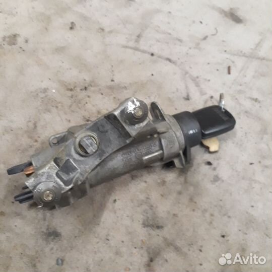 Замок зажигания Шкода Октавия тур (А4U1)