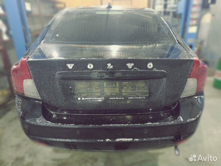 Разборка Вольво S40 2.4 B5244S АКПП на запчасти