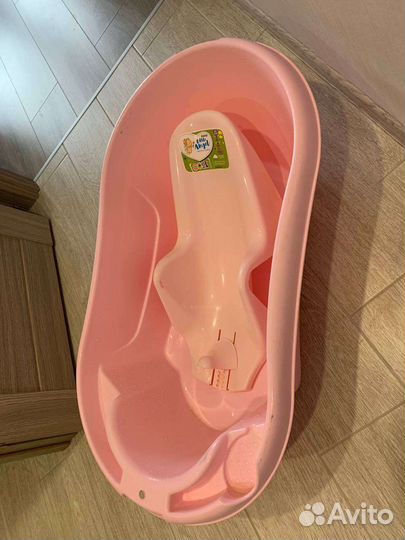 Ванночка для купания с горкой