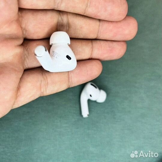 AirPods Pro 2: Музыка в каждом шаге