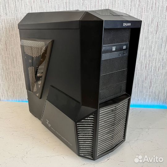 Корпус Zalman Z11 plus