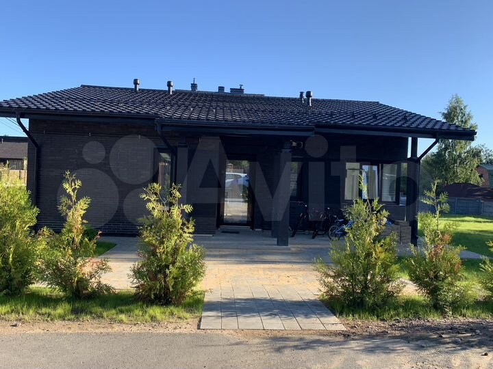 Дом 100 м² на участке 11 сот.