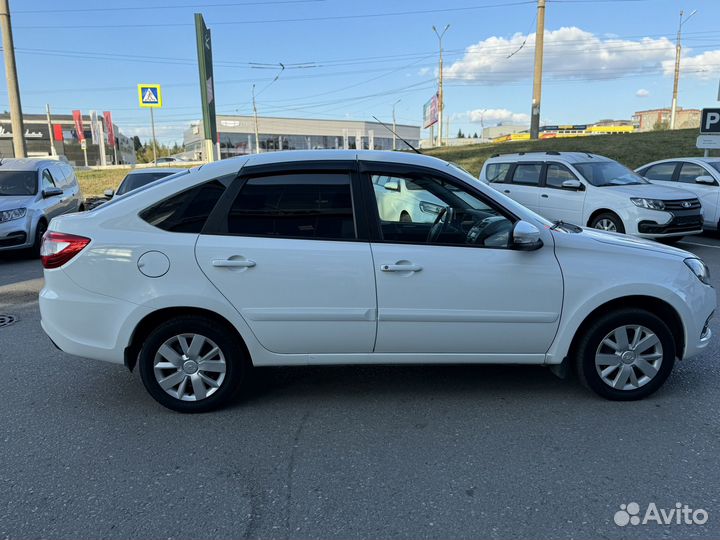 LADA Granta 1.6 МТ, 2019, 48 000 км