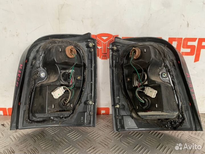 Фонарь задний правый Ниссан Марч К11