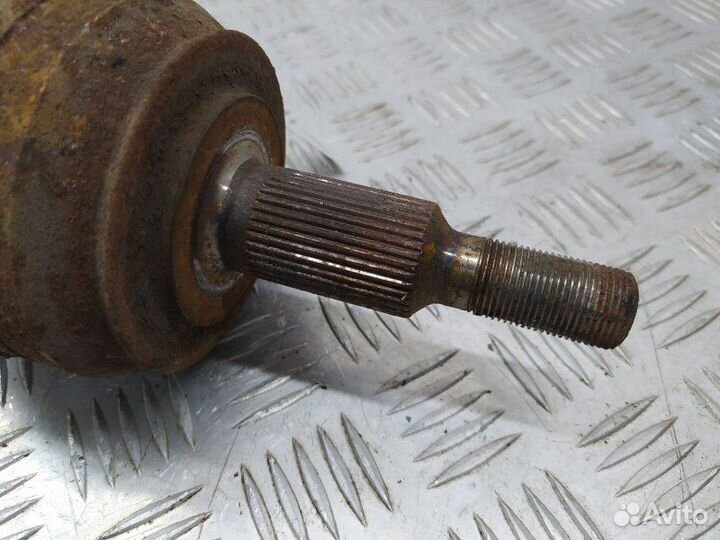 Б/У Б/У Полуось передняя правая (приводной вал