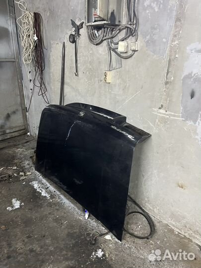 Крышка дверь багажника Газ Волга 31105,3110