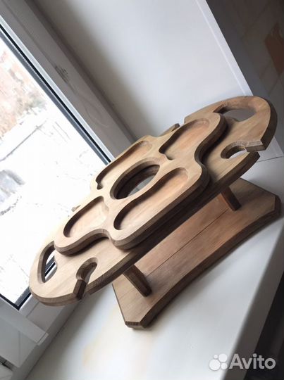 Винный столик