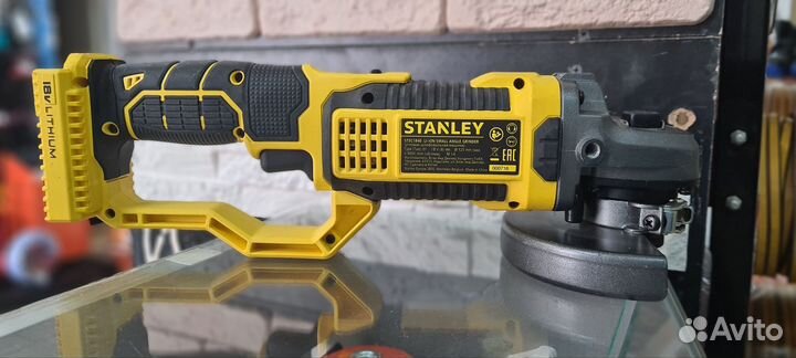 Набор аккумулятоного инструмента Stanley