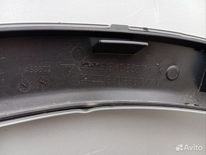 Расширители арок передний левый Porsche Cayenne 9Y