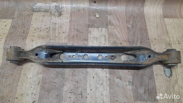 Рычаг задний правый Nissan Qashqai J11 2.0 4вд CVT