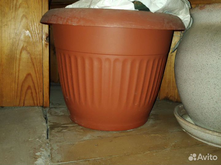 Горшок для цветов