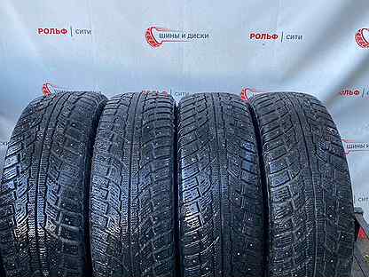 Kumho I'Zen RV Stud KC16 215/65 R16 98Q