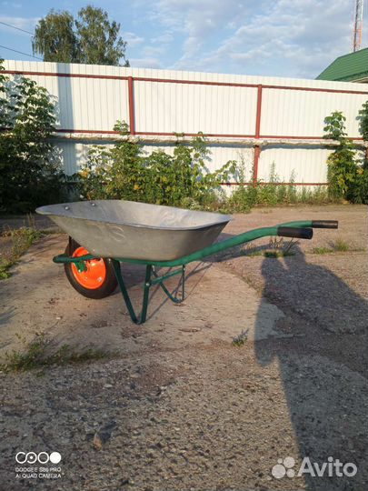 Садовая тачка