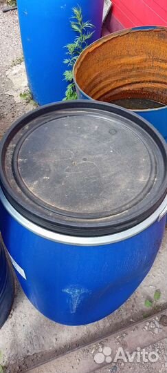 Бочка пластиковая пищевая бу 220л