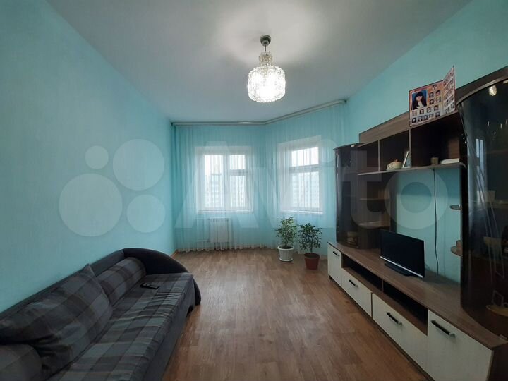 2-к. квартира, 55 м², 8/9 эт.