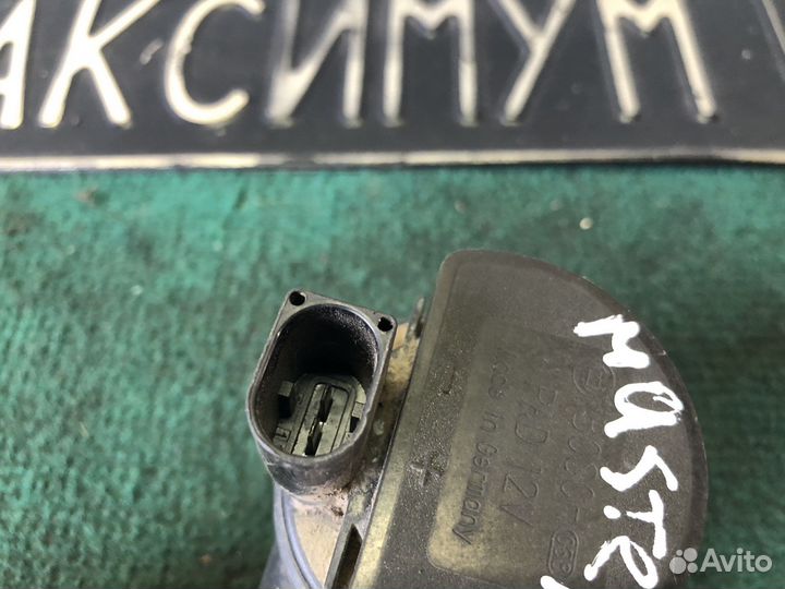 Водяная помпа Renault