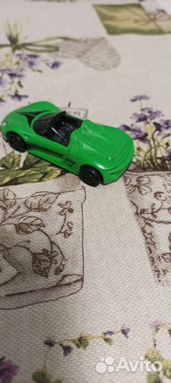 Машинка хот вил Порше 918 Спайдер