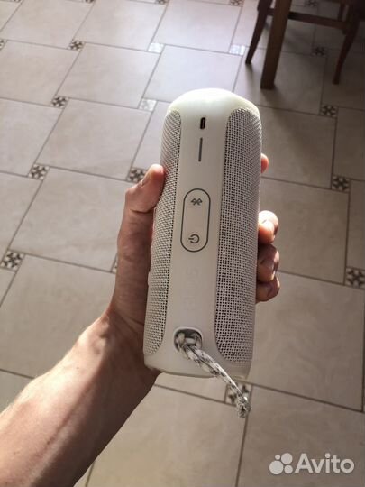 JBL flip 5 оригинал (не работает кнопка блютуз)