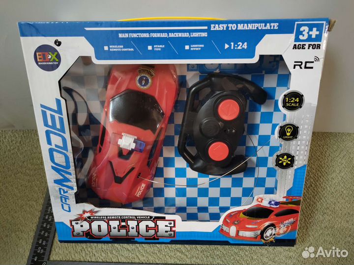 Машина полицейская новая