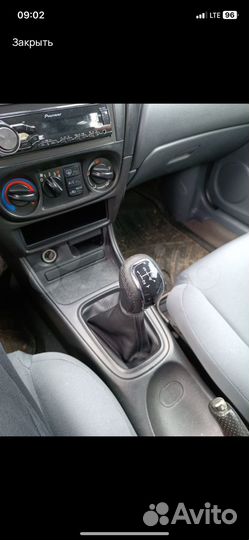 Ручка+чехлол МКПП +подлокотник Nissan B10,P12