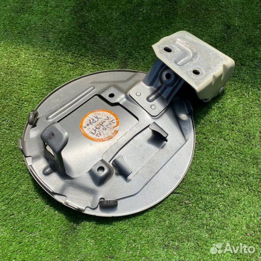 Лючок бензобака Suzuki Grand Vitara/ Escudo TA74W