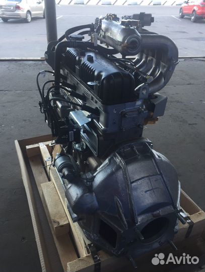 Двигатель умз 4216 Евро-3 с тросик. педаль. Новый