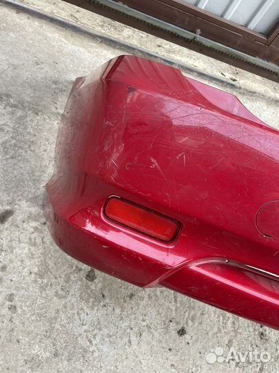 Бампер задний Honda Stream