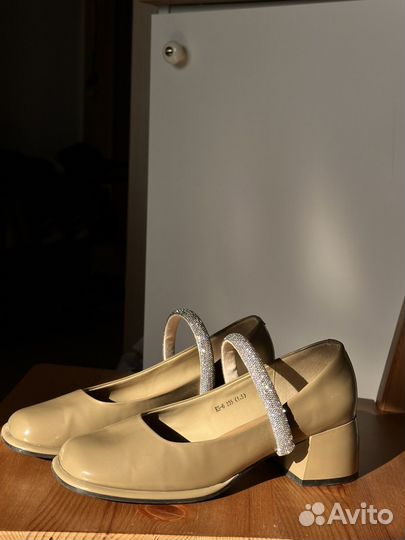 Туфли женские