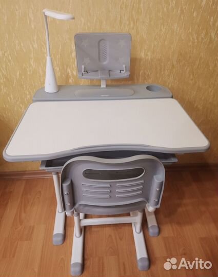 Комплект парта и стул