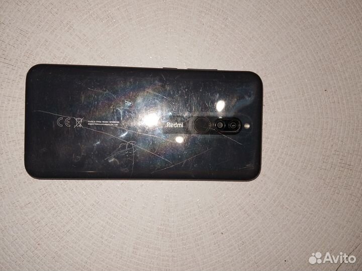 Xiaomi Redmi 8, 4/64 ГБ