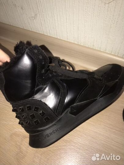 Утеплённые ботинки-кроссовки 38р