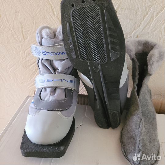 Лыжи беговые детские 160 + ботинки