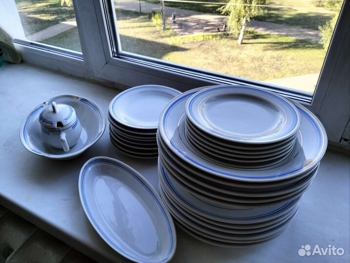 Набор столовой посуды