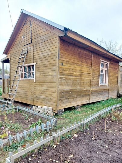 Дача 18 м² на участке 5 сот.