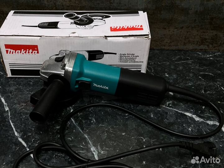 Ушм болгарка Makita 9558