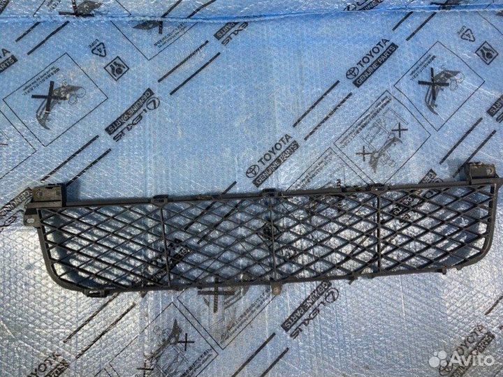 Решетка в бампер Suzuki Grand Vitara 2008