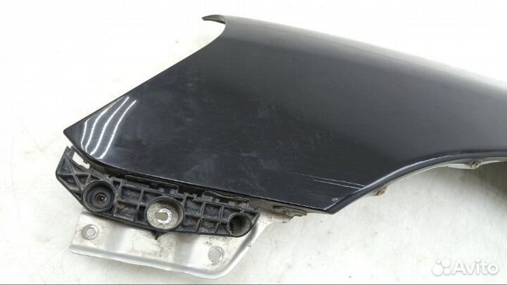 Крыло переднее левое Toyota Crown Majesta UZS186