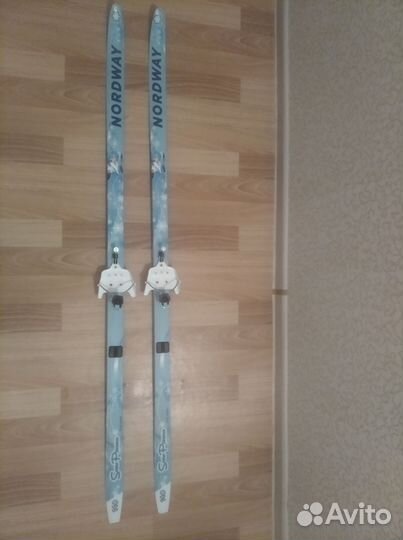 Беговые лыжи