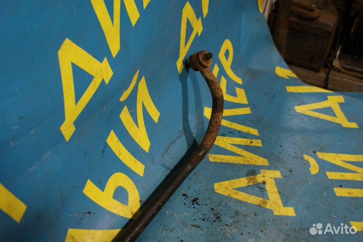 Передний стабилизатор Nissan Maxima a32