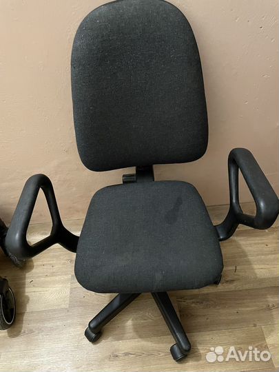 Компьютерное кресло