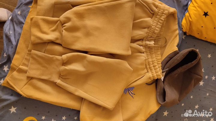 Спортивный костюм