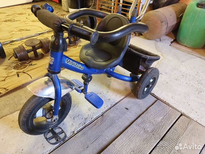 Детский трехколесный велосипед бу