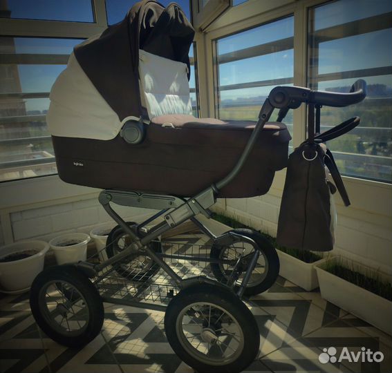 Коляска-люлька Inglesina Sofia на шасси Comfort