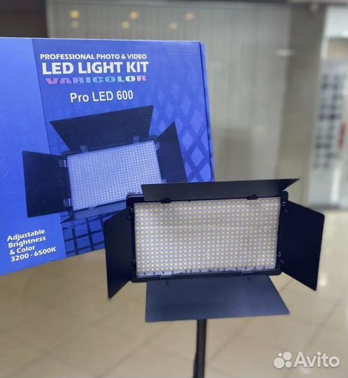Видеосвет LED600